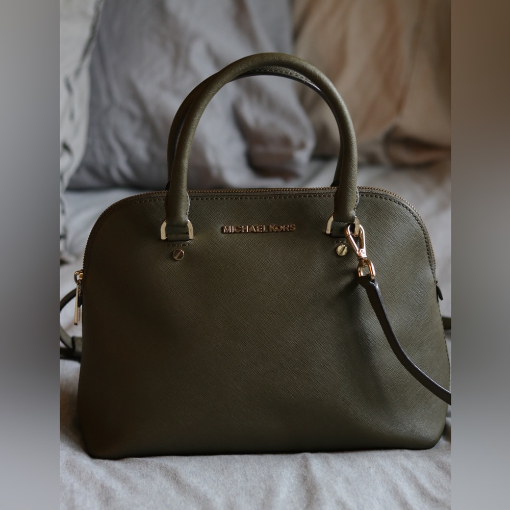Medium Olive Michael Kors Crossbody
